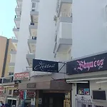 Magnifique vue à 100m de la plage